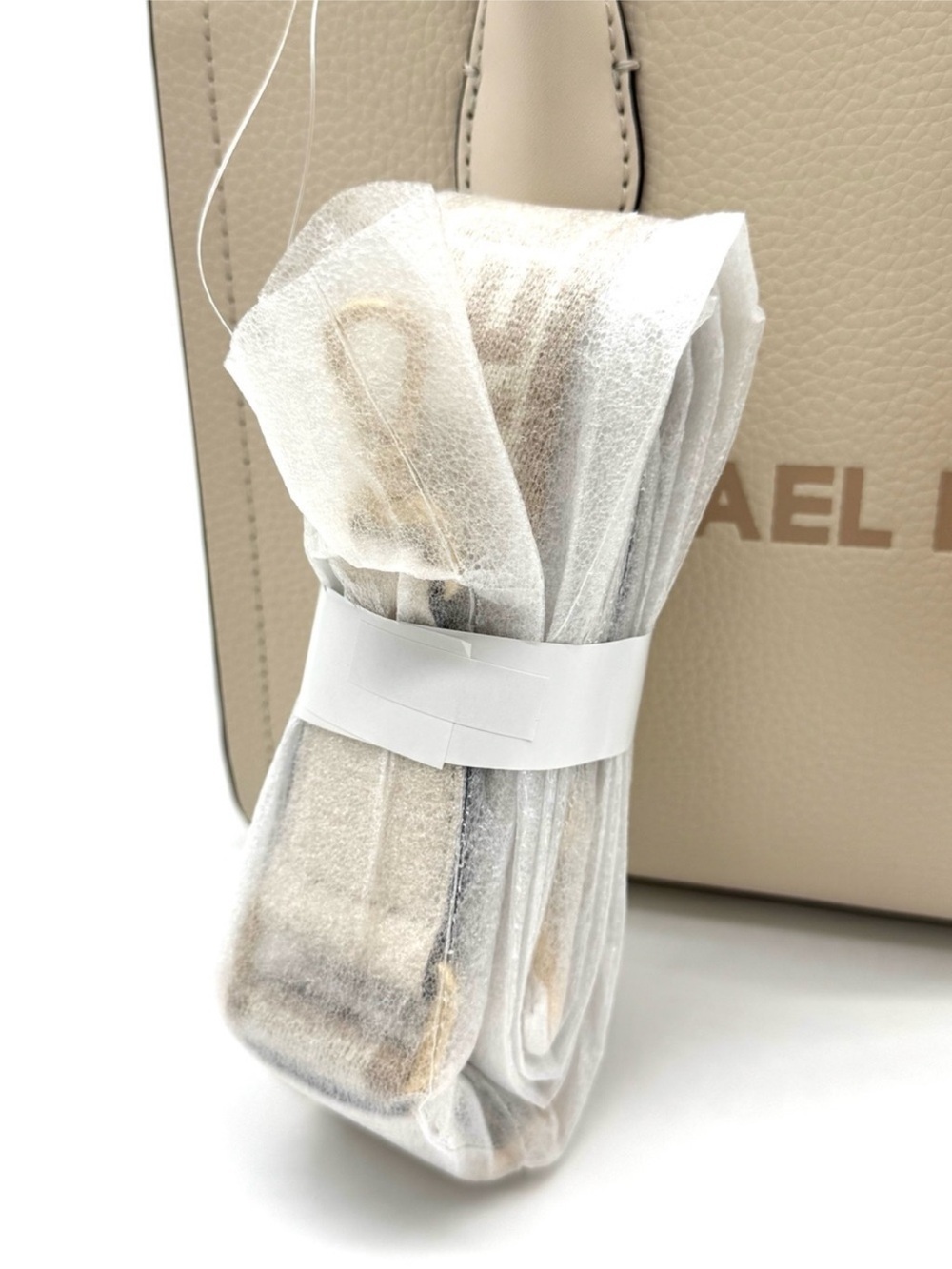 Michael Kors Mirella Small Shopper TZ Xbody Bag Light Cream - Picture 8 of 9